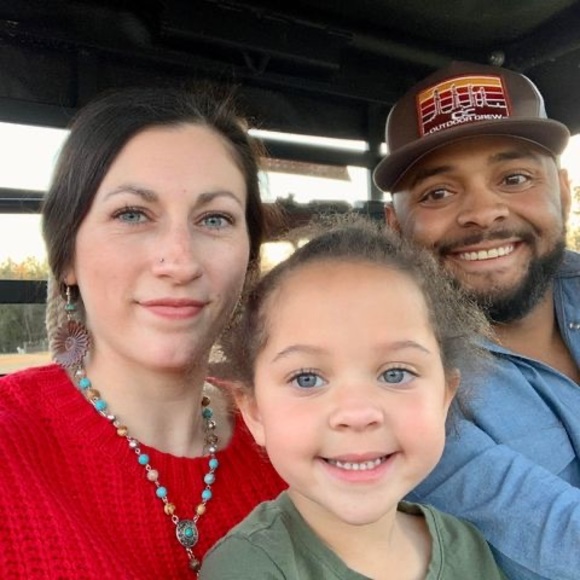 Meet your Posher, Gabbi - Picture 1 of 1